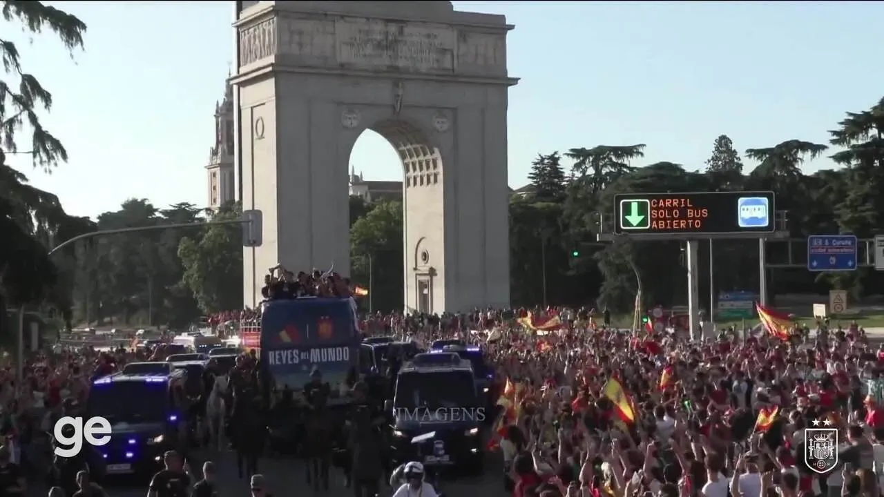 Espanha provoca Paredes após título