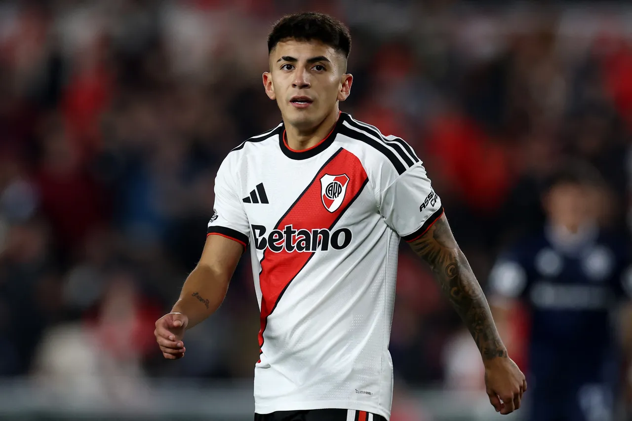 River provoca Flamengo com vídeo de Almada e reacende rivalidade