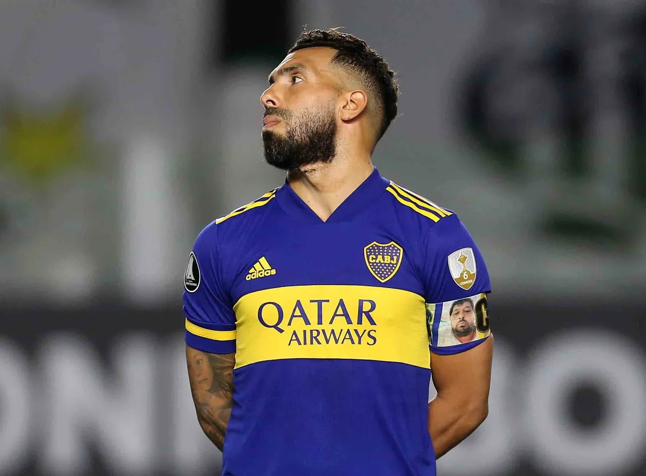 Tevez marca despedida em La Bombonera com jogo festivo