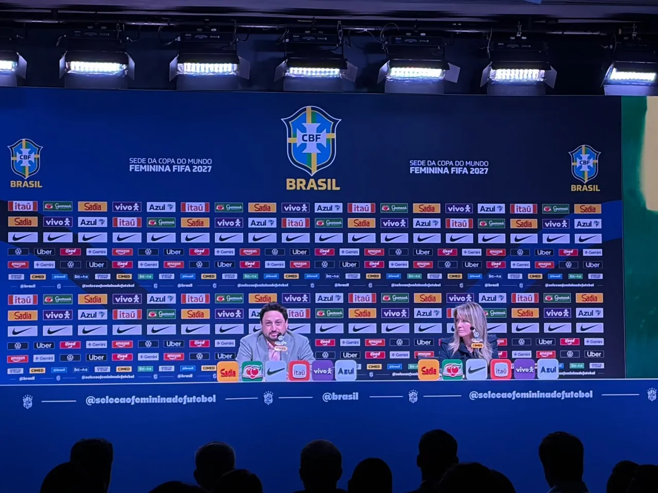 Arthur Elias amplia seleção feminina para amistosos contra a Argentina