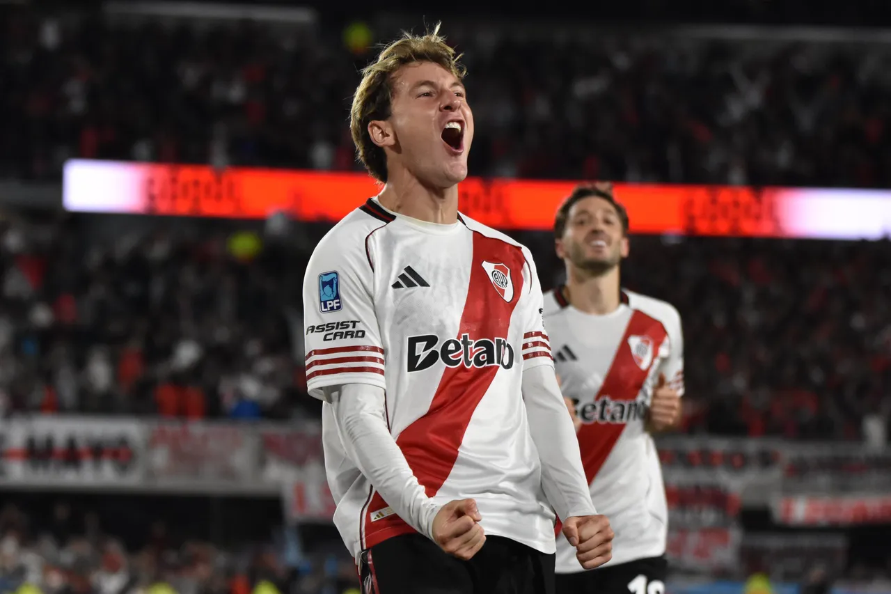 Vasco contrata Colidio