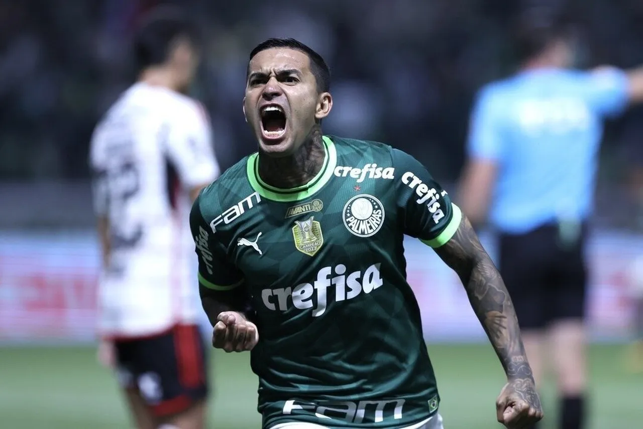 Dudu reencontra Palmeiras