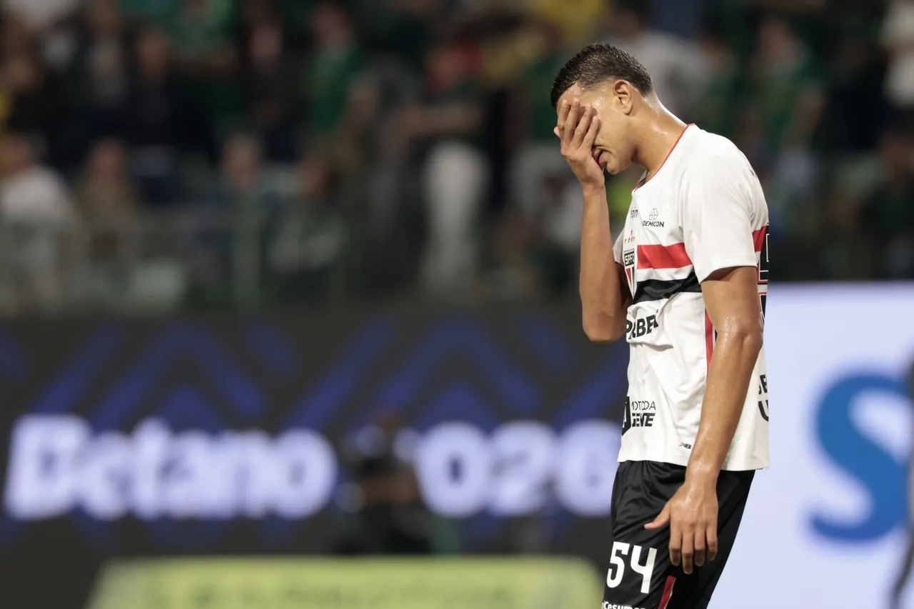 São Paulo perde Osorio ao STJD e arrisca defesa contra Internacional