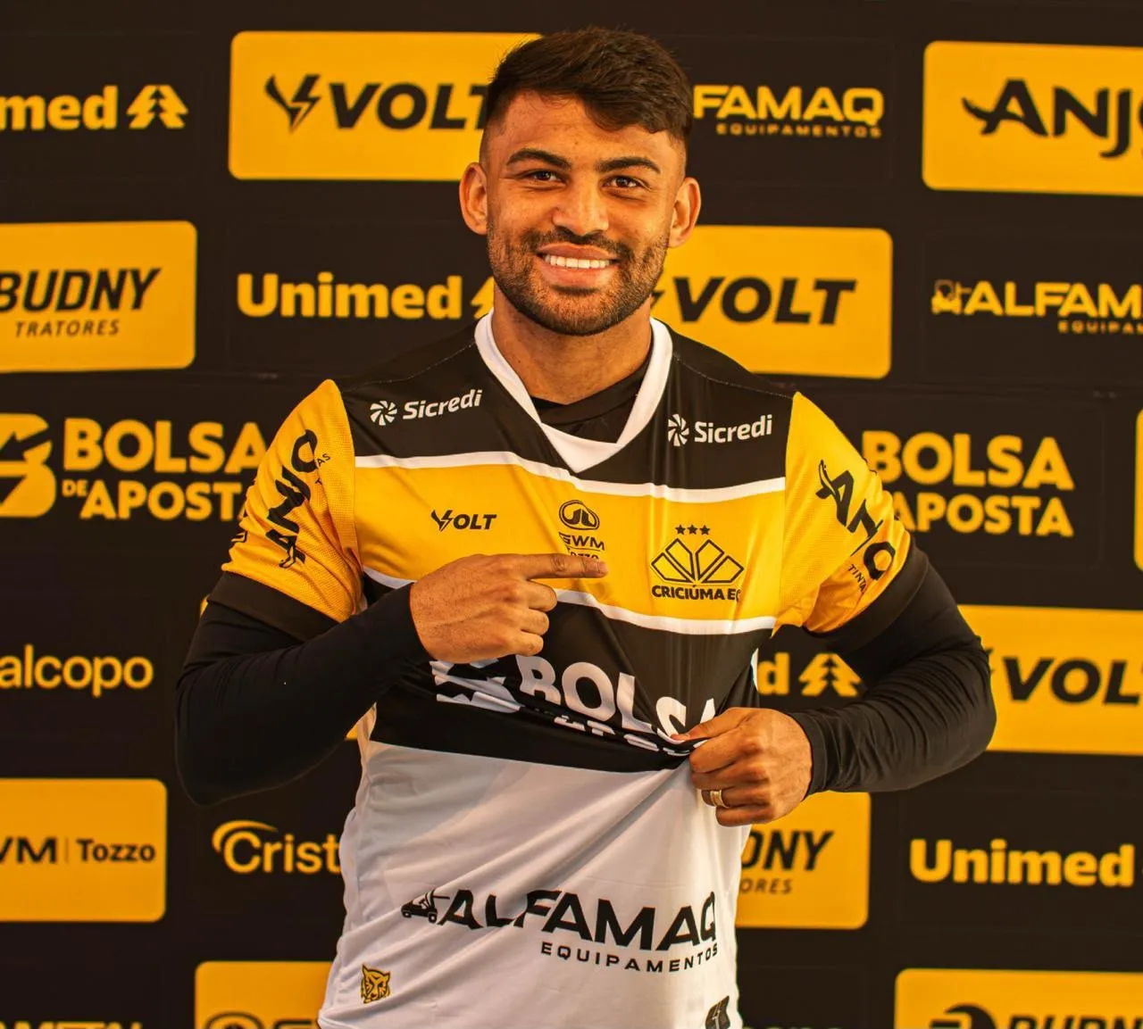 Ronald retorna ao Criciúma