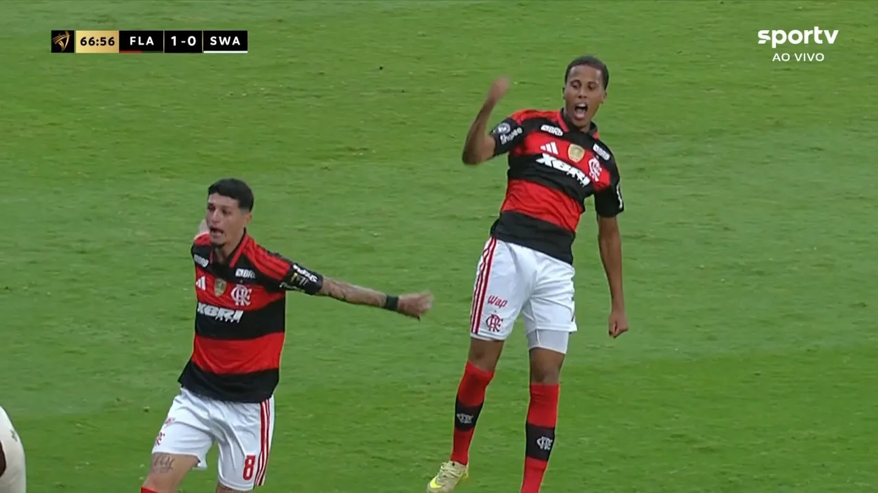Flamengo negocia saídas de jovens