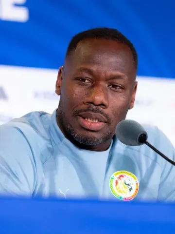 Senegal demite técnico Pape Thiaw