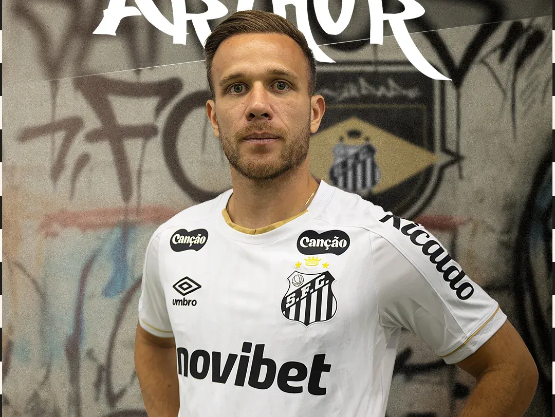 Santos quebra transfer ban e contrata Arthur Melo para liderar o meio
