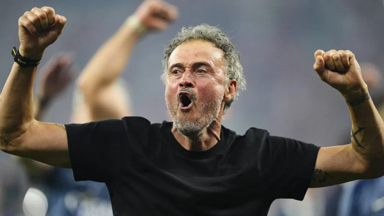 PSG define reforço
