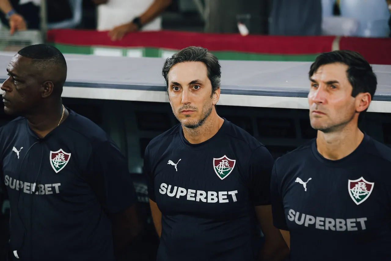 Fluminense demite Zubeldía