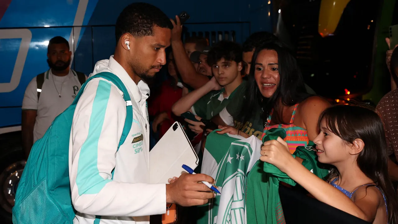 Palmeiras viaja sem Barboza