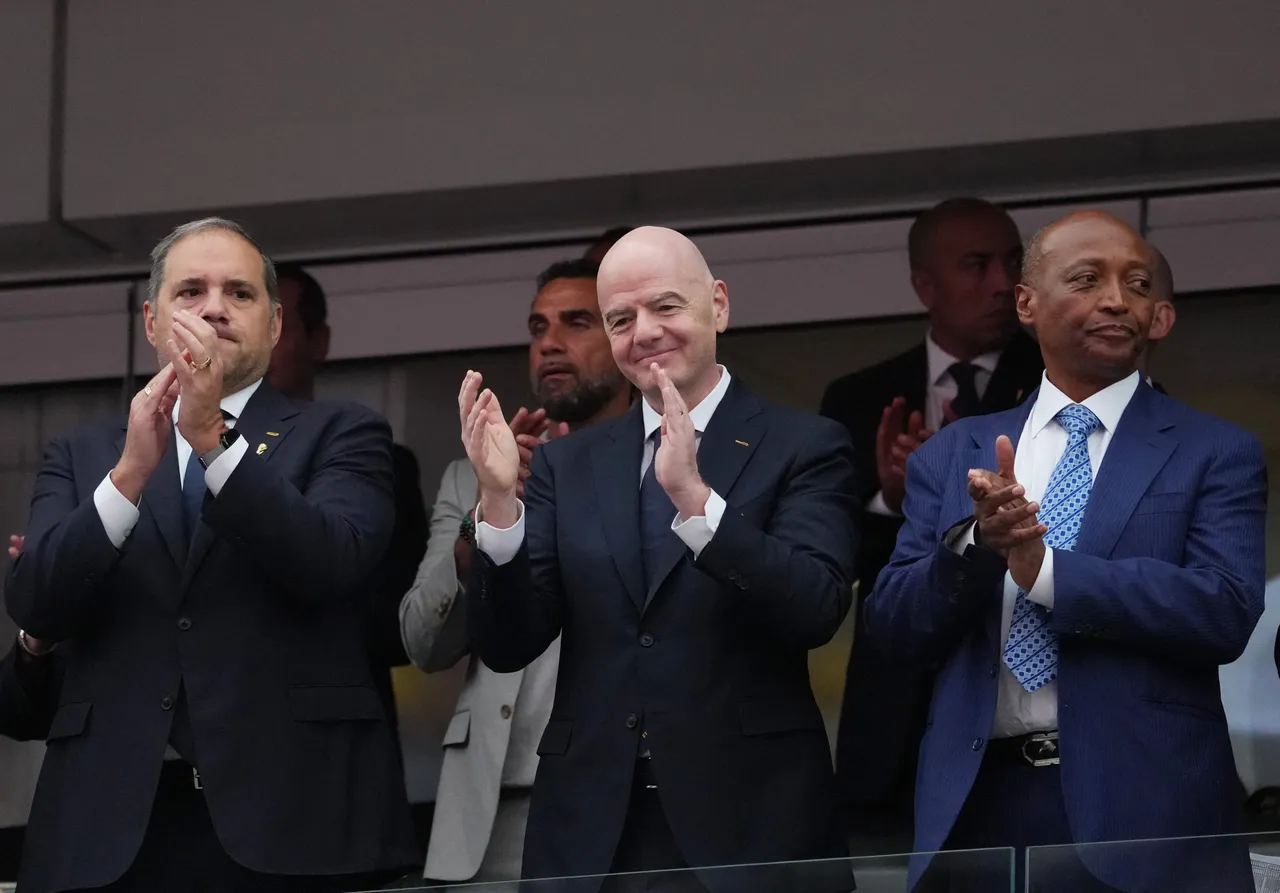 Infantino enfrenta oposição