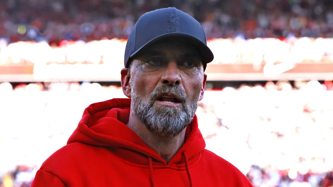 Milner revela como Klopp testava limites em turnês asiáticas