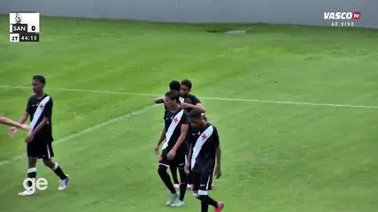 Ariel Richard brilha e garante golaço de falta no sub‑17 do Vasco