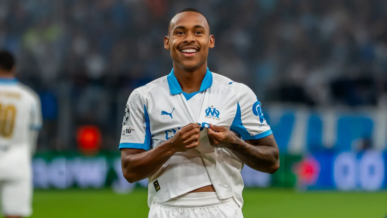 Igor Paixão lidera torcida do Marselha e atrai proposta milionária