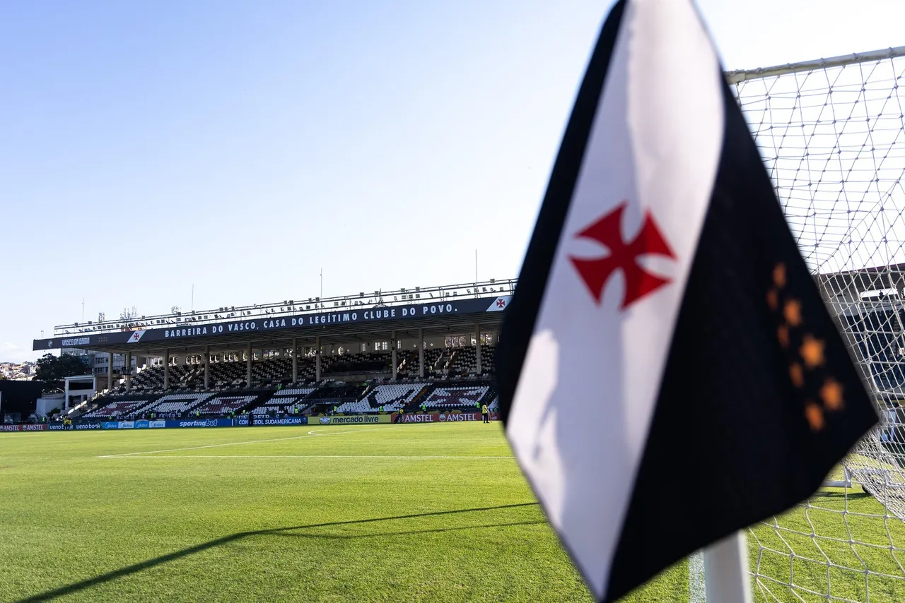 Vasco recorre decisão e tenta destravar empréstimo de R$150 milhões