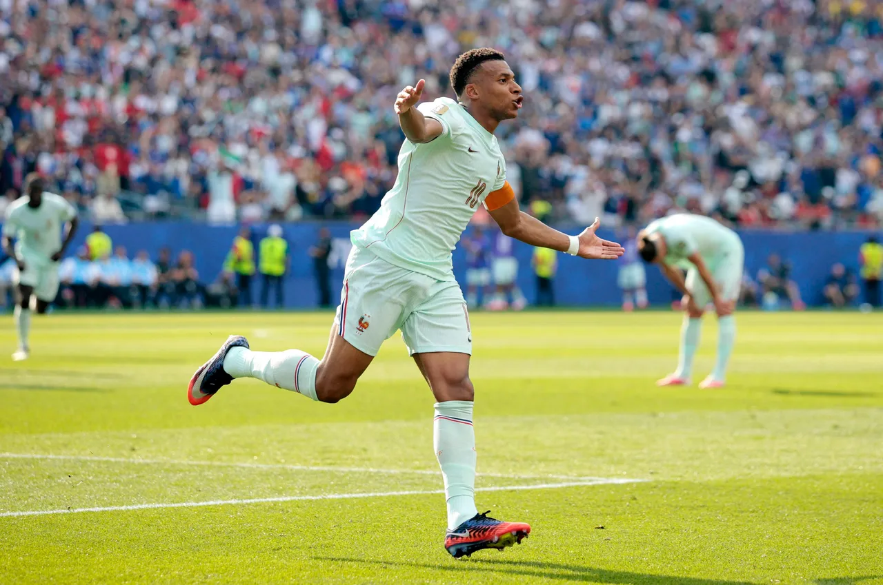 Mbappé assume liderança