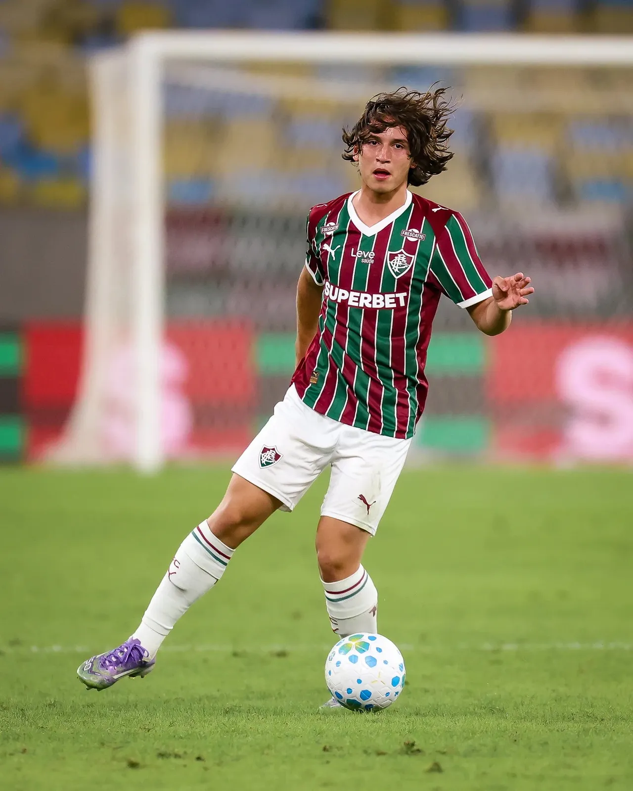 Fluminense renova Ruan Sales