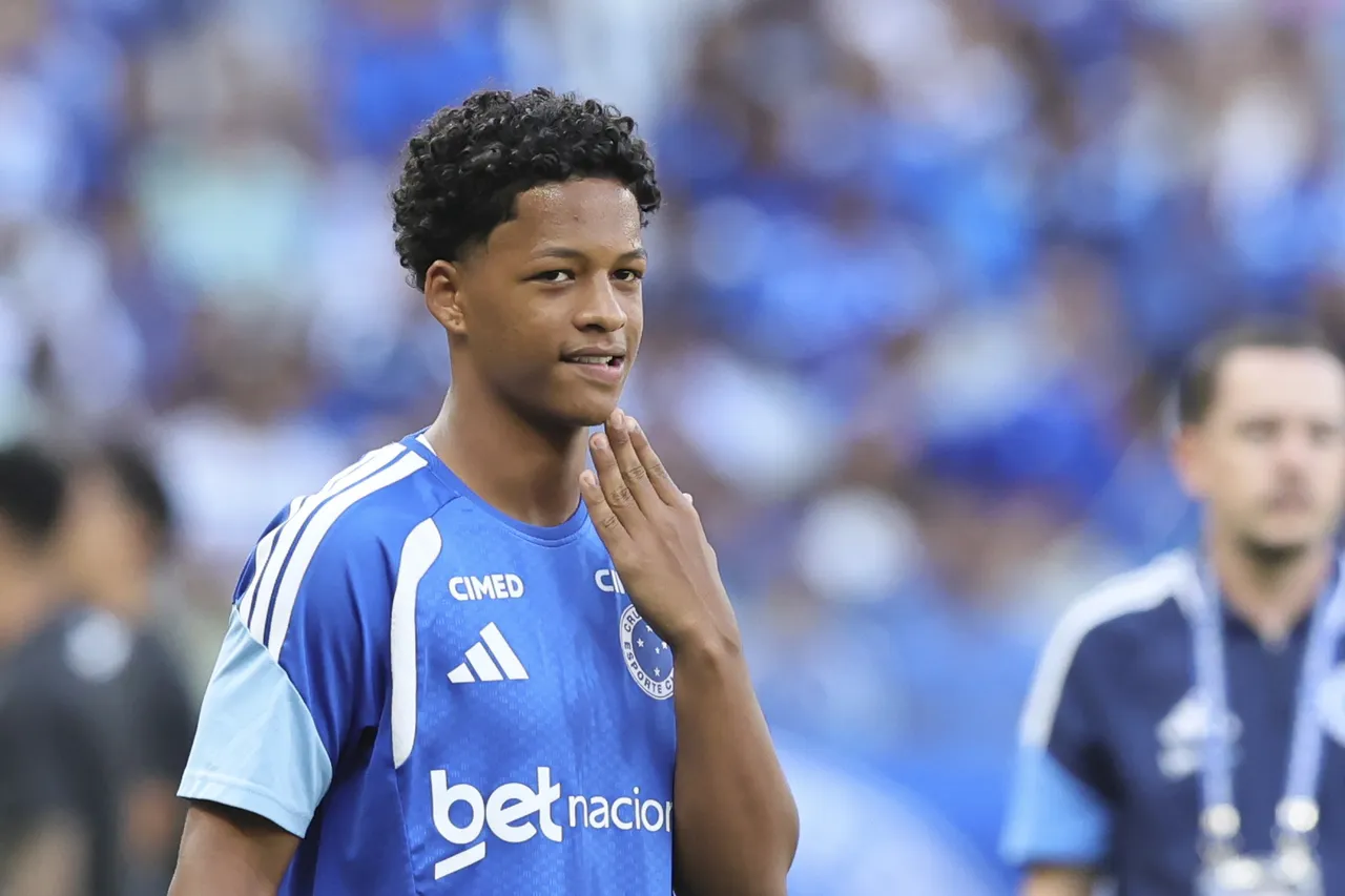 Cruzeiro tem cinco nomes na pré-lista da Seleção para amistosos